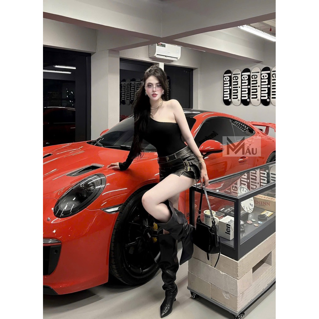 Áo bodysuit lệch vai dài tay phối đồ siu chất