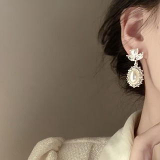 [HỎA TỐC] IK Bông Tai Hạt Ngọc Đính Đá Sang Trọng Quý Phái Đi Tiệc T18
