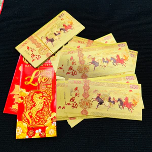 Xấp 100 Tờ Tiền Lì Xì Hình Ngựa Vàng In 3D Tài Lộc Phong Thủy May Mắn, Chất Liệu Nhựa Plastic Lì Xì