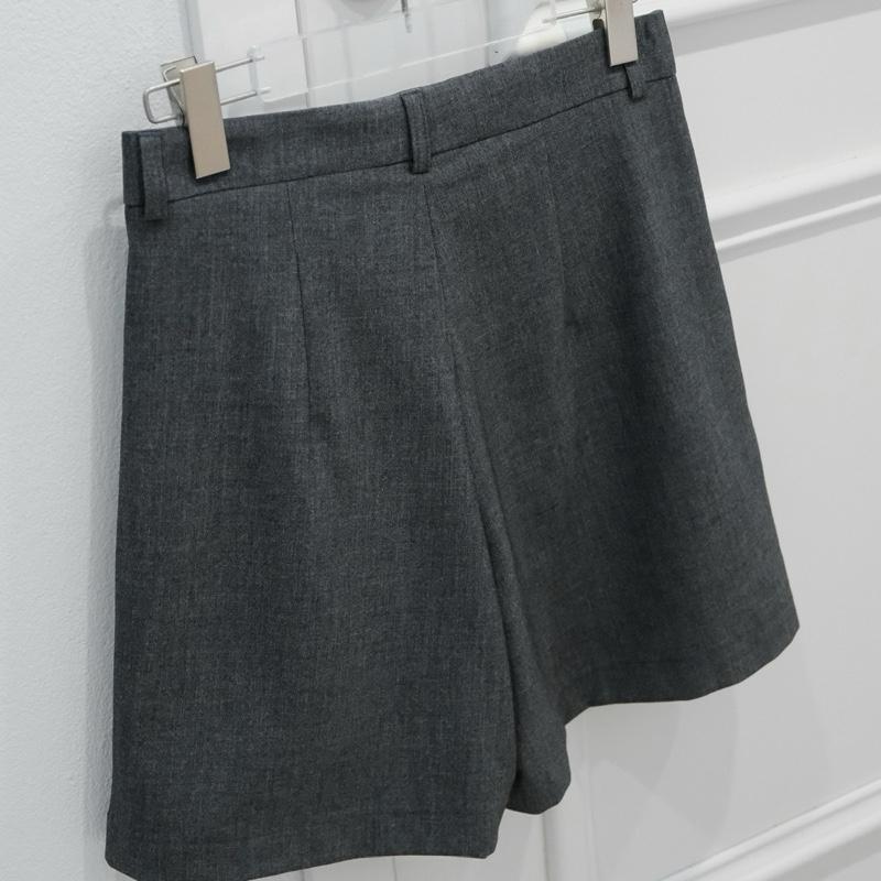 LAEM | Quần I-U - Quân short đùi chất liệu cao cấp dành cho bốn mùa.