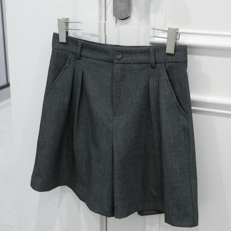 LAEM | Quần I-U - Quân short đùi chất liệu cao cấp dành cho bốn mùa.