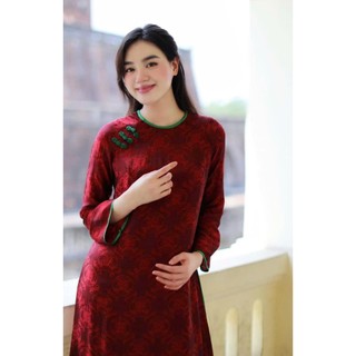 Áo dài thọ dơi shop thanh ngân lại lên thêm mẫu mới nhất kết hợp trên nền gấm sang trong