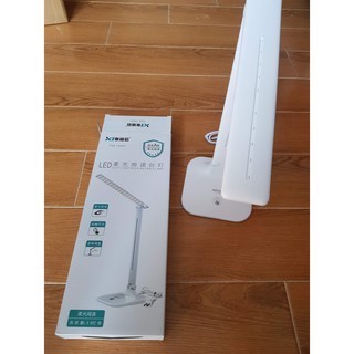 Đèn LED LASHES SUPPLY SIÊU SÁNG 48 bóng để nối mi, nail, phun xăm, để bàn học, cảm biến 3 nấc sáng
