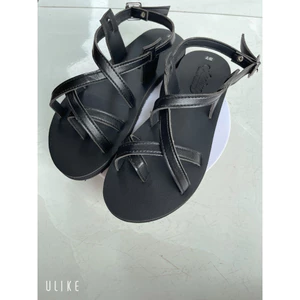 Giày Sandal Quai Hậu Khoá Cài Dành Cho Học Sinh -Sinh Viên