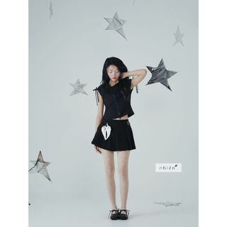 𝐌𝐢𝐝𝐧𝐢𝐠𝐡𝐭 𝐒𝐤𝐢𝐫𝐭 - Chân váy ngắn xếp ly màu đen kèm belt nhien.official NCV00008