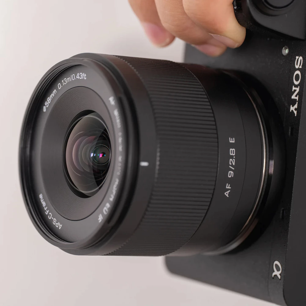[NEW] Ống Kính Góc Siêu Rộng VILTROX AF 9MM F2.8 Air APS-C Cho Máy Ảnh Sony E / Nikon Z - Bảo Hành 1