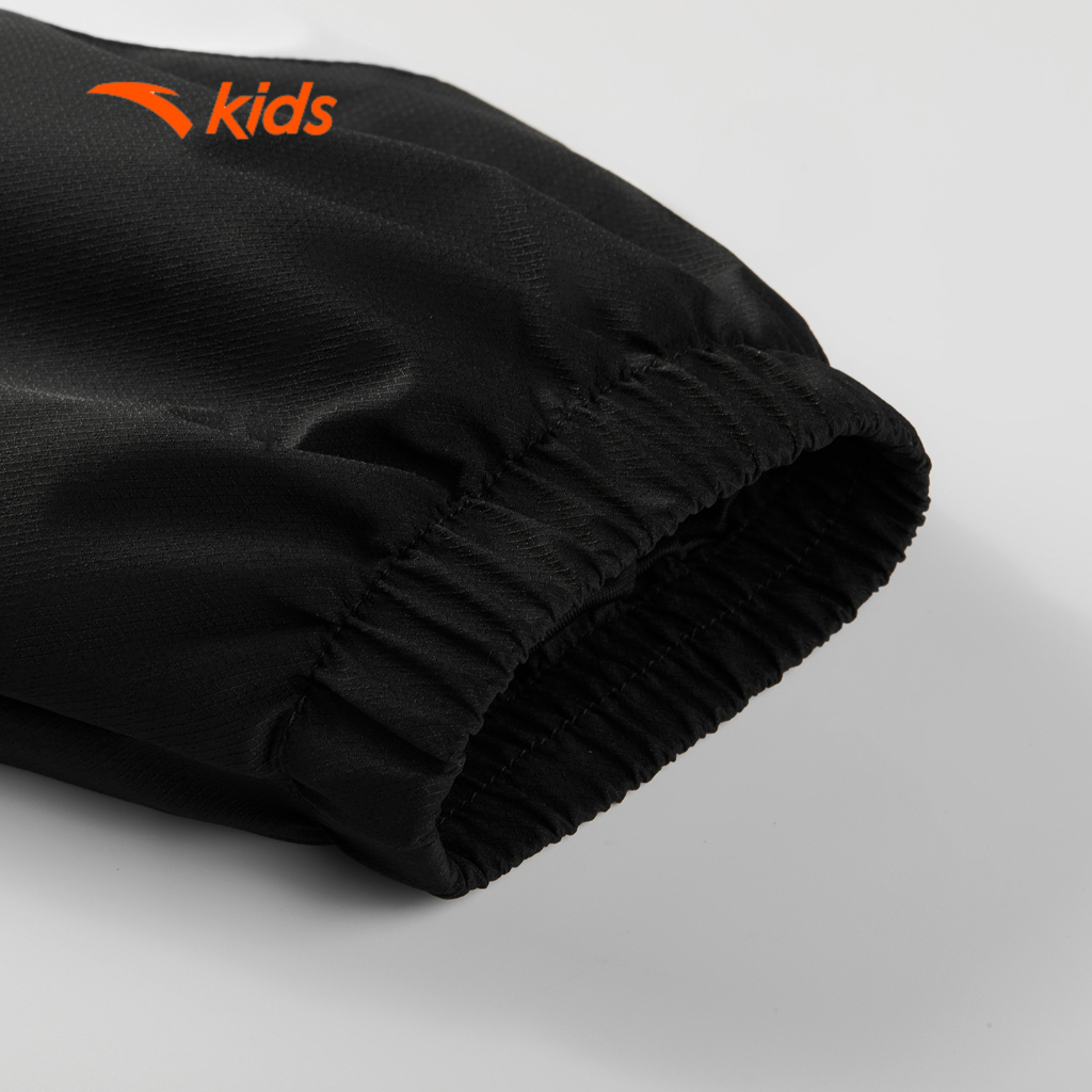 Áo Khoác Bóng Rổ Bé Trai ANTA Kids Có Nón, Chống Gió, Thoáng Khí, Thời Trang Thu Đông 3525D1603S