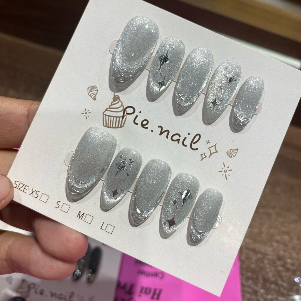 426. nailbox mắt mèo kim cương bling