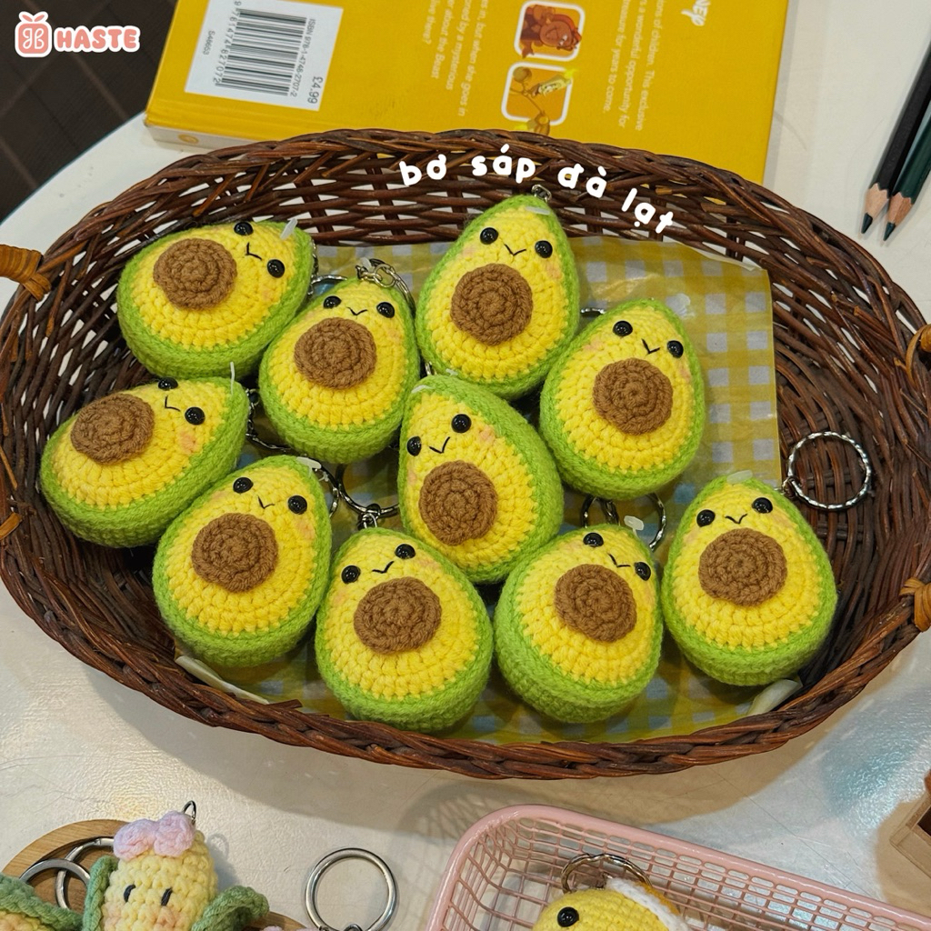 Móc Khoá Len Tổng Hợp Gà Ốp La Quả Bơ Avocado Capybara Tart Bánh Handmade Dễ Thương