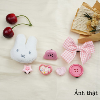 Bộ 7 Sticker, Charm 3D chủ đề Thỏ nơ hồng nhựa cứng gắn Dép Sục, Cá Sấu Mita JB-381