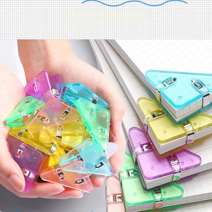 Set 5 cái kẹp giấy hình tam giác nhiều màu sắc
