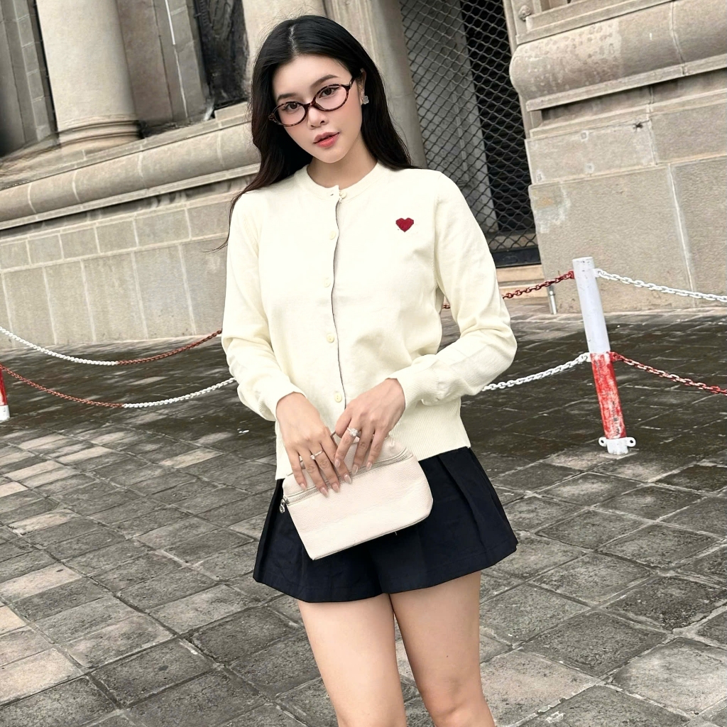 Áo Khoác Cardidgan Mirage Thêu Tim Đỏ Local Brand Chất Len Mềm Mịn.
