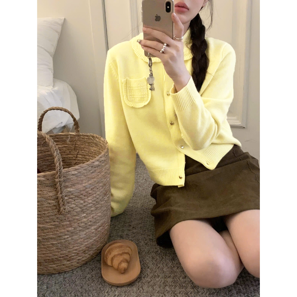 Áo Khoác Cardidgan Mirage Túi Thêu Xinh Xắn Local Brand Chất Len Mềm Mịn.