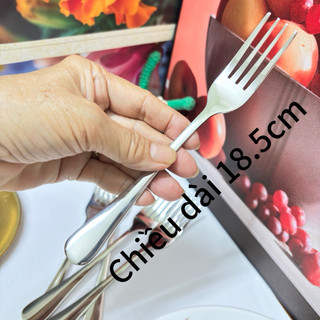INOX 304 - Set 5 Chiếc Nĩa (dĩa)18.5cm  Chất Lượng Tuyệt Vời Bóng Sáng Lung Linh Không Tì Vết
