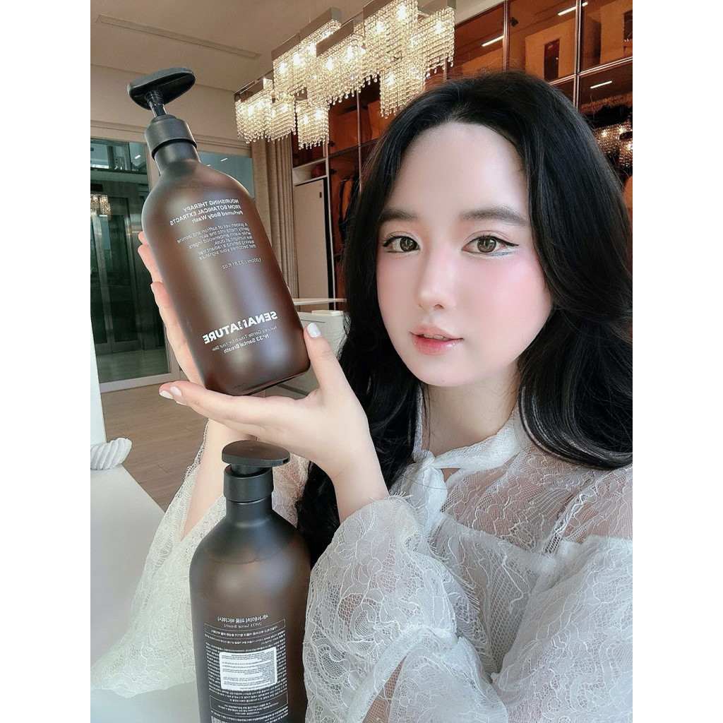 (Tặng quà) Sữa tắm senanature nourishing therapy from botanical extracts perfumed body wash 500ml/1L 2028 HQ  IS349