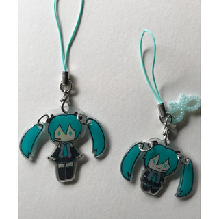 Hatsune Miku charm with moving Pigtails ~ Shrinkydink phonecharm / Car decor