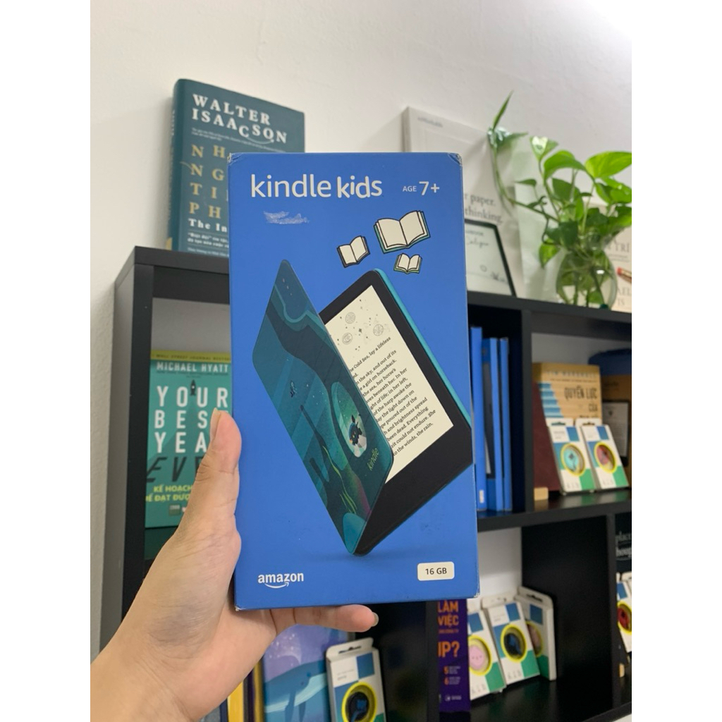 Máy đọc sách Kindle Kids 2022 / Kèm bao da chính hãng, tặng kèm miếng dán màn hình | BigBuy360 - bigbuy360.vn