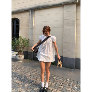Le rouge | Stella dress Đầm babydoll ngắn tay bồng cổ sen xếp li (kèm quần trong)