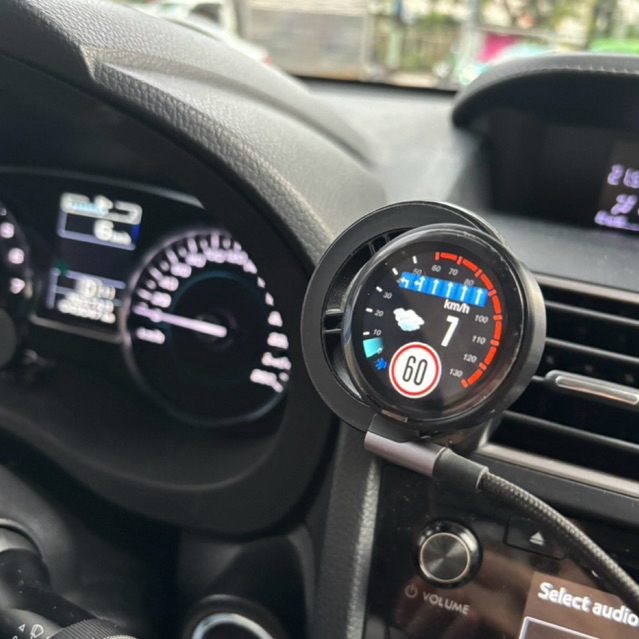 HUD MINI v2 cảnh báo giao thông & màn cảm ứng tràn viền & dasai mochi