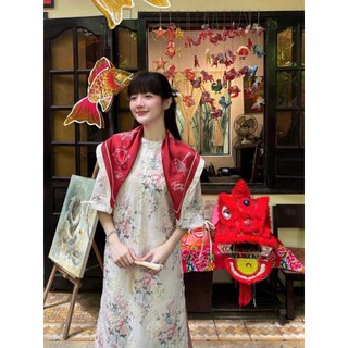 Áo dài tơ thêu.sang trọng từng đường kim mũi chỉ. Sẵn hàng, inbox ngay để chọn mẫu ưng ý ✨”