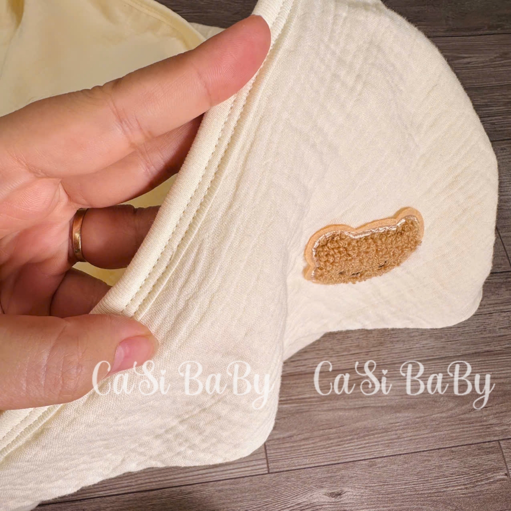 Ủ Thêu Tên Sơ Sinh Xô Muslin 6 Lớp Màu Be Kem, Êm Ái Cho Bé – CaSi