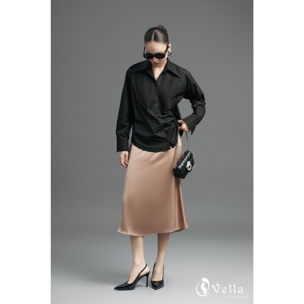 Set công sở nữ, áo sơ mi nữ công sở & chân váy lụa công sở nữ phom A màu đen / nâu  Vella VV24097