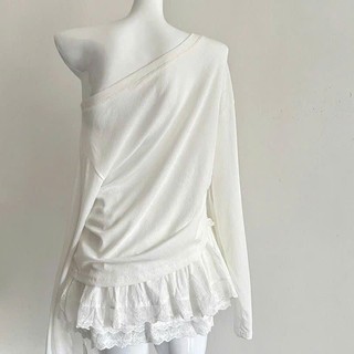 Áo thun lệch vai dài tay dành cho nữ from rộng in nơ đỏ chất cotton mềm mịn dễ phối đồ