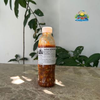 1 chai mắm cái nguyên con có gia vị sẵn, mắm nêm, mắm vừa ăn, 1 chai 380g