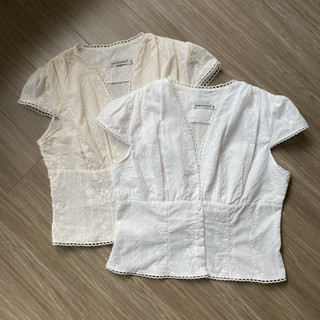 ACY TOP | Áo kiểu cổ V chất boi thêu phối viền ren | Bymintt