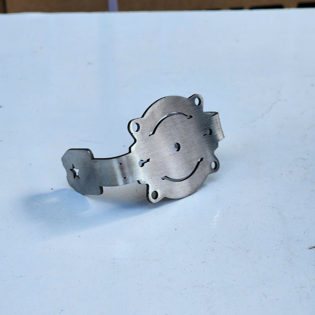 Ốp sau đuôi 2 bên và 1 bên dùng chất liệu inox 304- 16v / 21v dành cho  YUPAI/AMAXTOOLS/DEKTON
