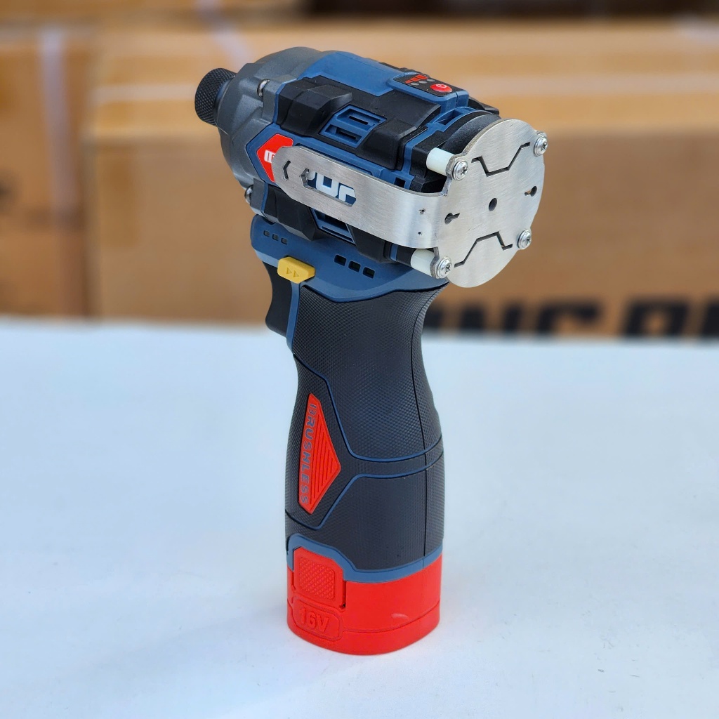 Ốp sau đuôi 2 bên và 1 bên dùng chất liệu inox 304- 16v / 21v dành cho  YUPAI/AMAXTOOLS/DEKTON