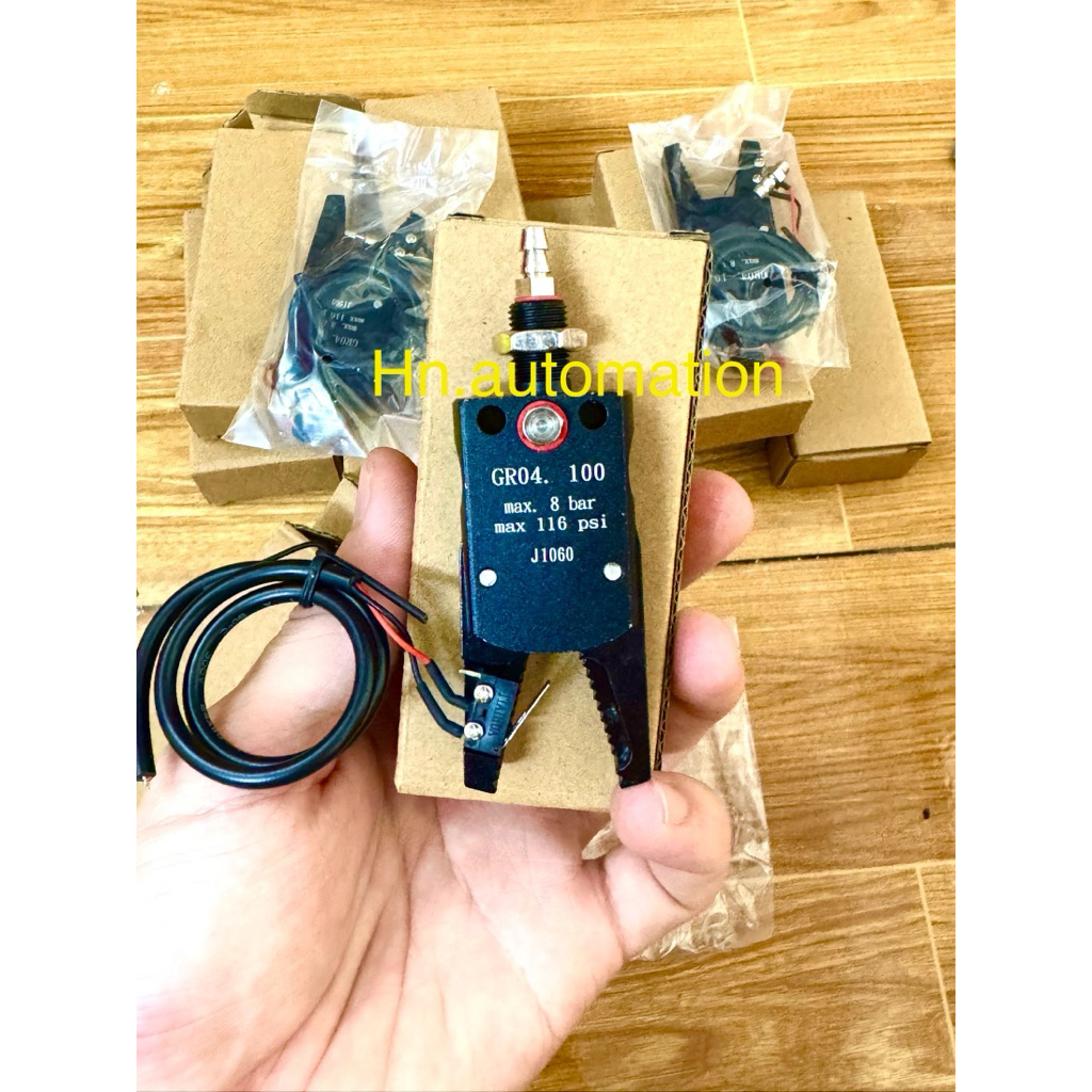 Xylanh kẹp robot GR04.100 Mini-A/B/C/J 1060/J1080 loại có công tắc hành ...