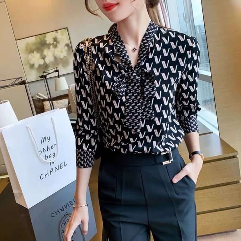 Áo Sơ Mi Nữ Họa Tiết Chữ V Thắt Nơ Cổ Tay Dài Chất Mango Mềm Mịn Thanh Lịch Công Sở