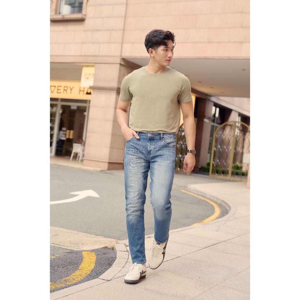 Quần Jean Nam Dáng Tapered Chất Liệu Cotton Co Giãn Thoải Mái NINOMAXX 2207015