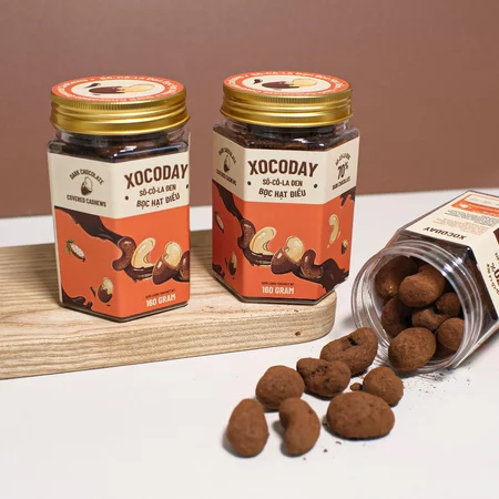 Sô cô la Đen bọc hạt Hạt điều - Hủ 160g - Heyday Cacao - Vị đắng dịu của Chocolate kết hợp hạt điều béo bùi