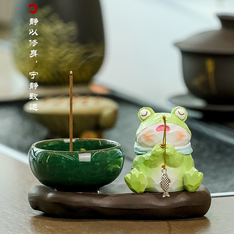 Bộ decor ếch xanh, gấu trúc trang trí bàn làm việc thu hút tài lộc cầu bình an