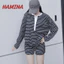 Set Đồ Bộ Nữ Cotton Kẻ Ngang Đen Trắng Basic Hamina Áo Dài Tay Cúc Ngực Phối Viền Cổ Trắng Mix Quần Đùi Trẻ Trung 492