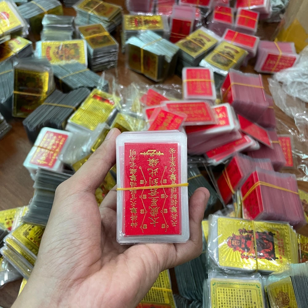SET 5 , 10 Lá Thẻ Thái Tuế 2026 Giấy Đỏ Ép Nhựa Plastics Hóa Phạm Thái Tuế TÝ - SỬU - MÃO - NGỌ - DẬU bình an may mắn