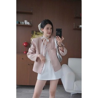 Áo Khoác Tweed Nữ Cổ Tròn Túi Vuông Cúc Bạc 3 Màu Sang Trọng Chất Mịn Style Hàn Quốc Mặc Thu Đông 3532