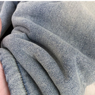 Quần jeans dáng baggy lót lông cừu cho bé