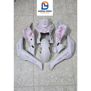 Bộ nhựa 8 món kèm tem Hello Kitty lắp các loại xe - bộ nhựa 8 món - nếu đặt kèm tem thì shop sẽ cho tem vào trong hộp về