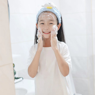 Sữa rửa mặt Dạng Bọt Hoa Cúc XYBEIBI  Dịu Nhẹ Cho Bé Từ 3 đến 15 Tuổi 250ml