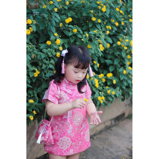 Set 2 kẹp bướm bông tua rua phong cách trung hoa cho bé
