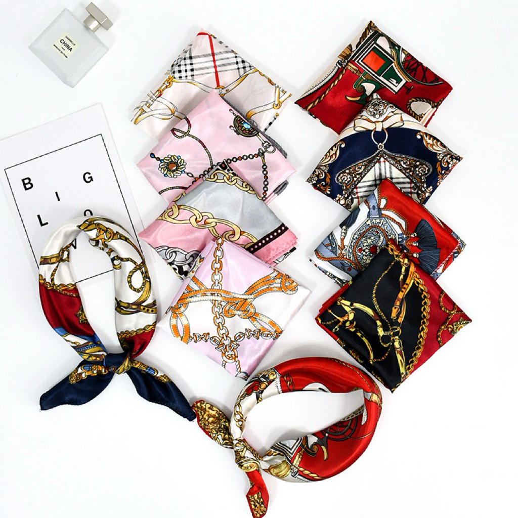 Khăn lụa satin mềm mại -Khăn dùng gới set quà sang trọng 50x50cm