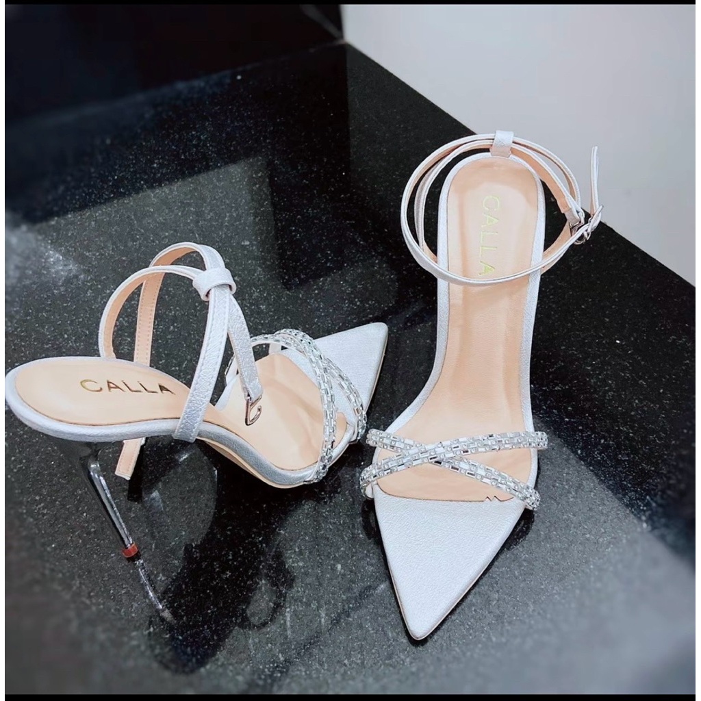 Sandal Trắng Mũi Nhọn Đính Đá(TN)