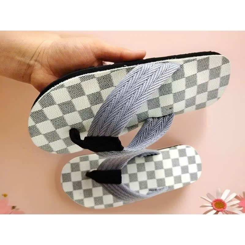 Dép Xỏ Ngón Vải Bố Đế Caro Trắng Xám – Dép Nam Nữ Thời Trang, Êm Chân, Phong Cách Hàn Quốc