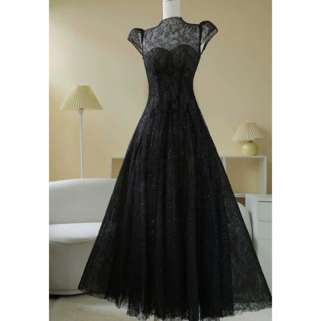 ĐẦM REN ĐEN TRẮNG DÁNG DÀI MAXI