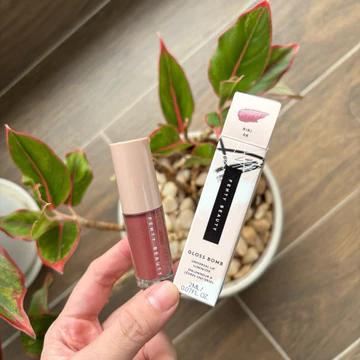 [Sephora US] SON BÓNG FENTY BEAUTY RIRI, Fenty Glow, Hot cherry 2g