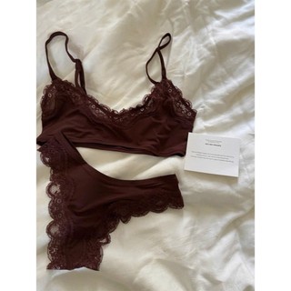 Lace Whisper Set M125