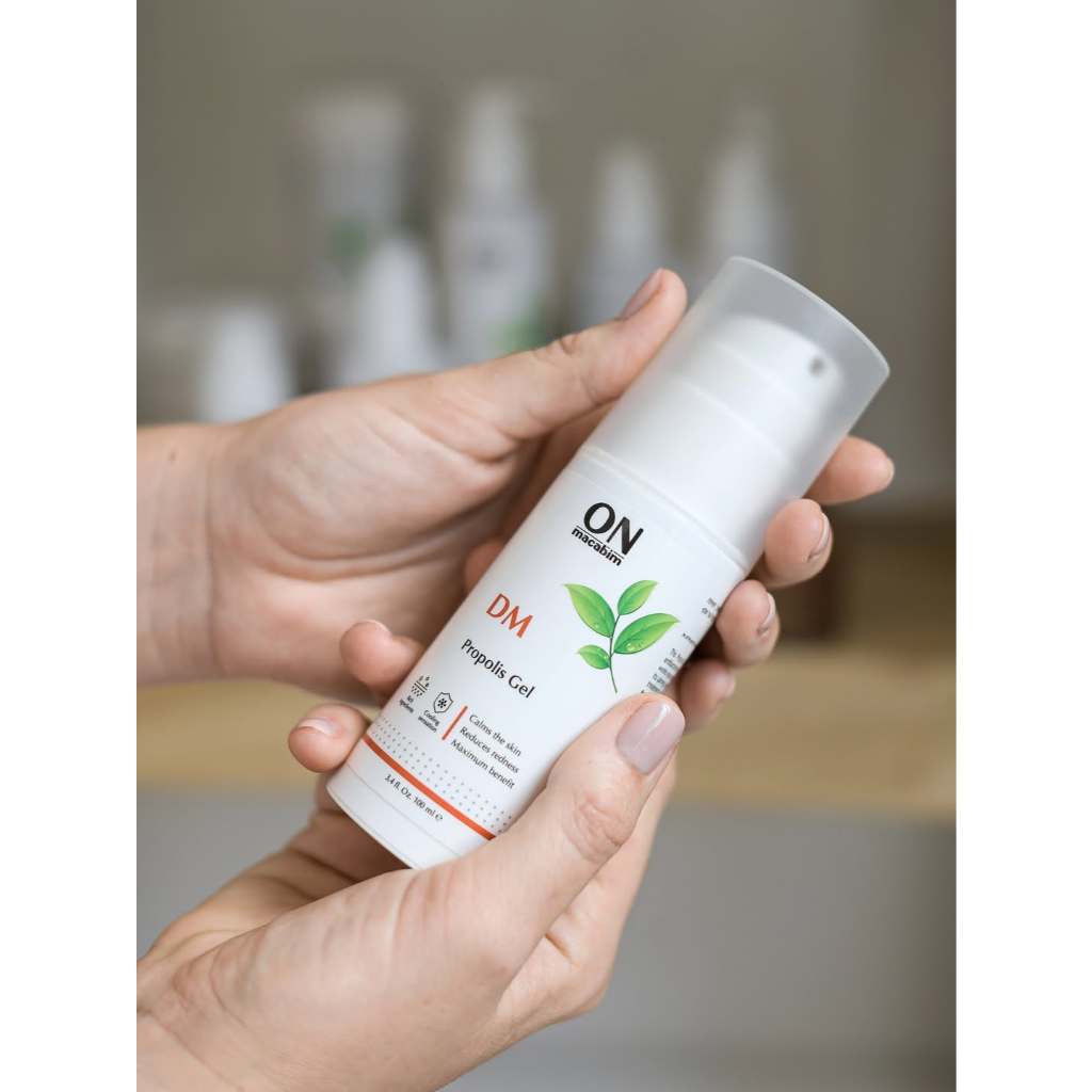 Gel dưỡng ẩm, làm dịu ONmacabim Propolis Gel thành phần thiên nhiên 50ml, 100ml
